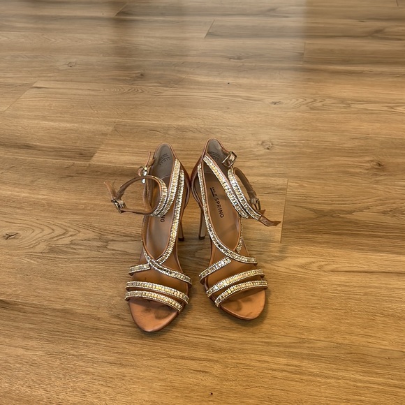 High heel with crystal design - Picture 4 of 4